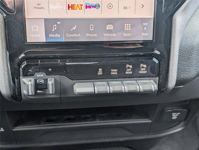 2026 Ram 3500 Tradesman Crew Cab 4x4 6'4" Box