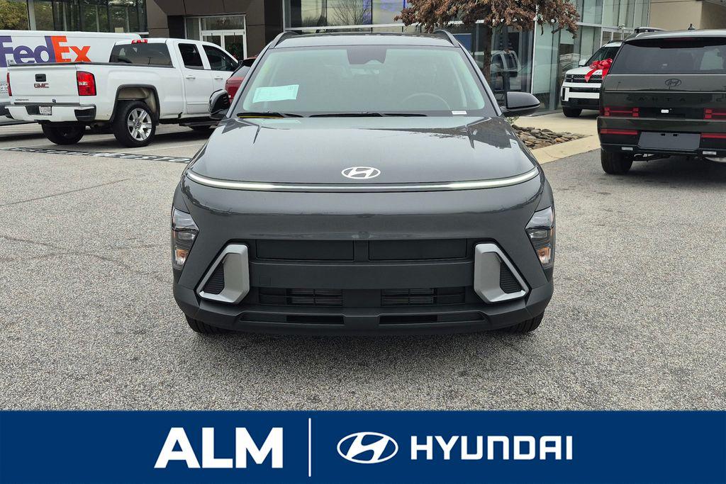 New 2026 Gray HYUNDAI SEL Sport FWD image 3