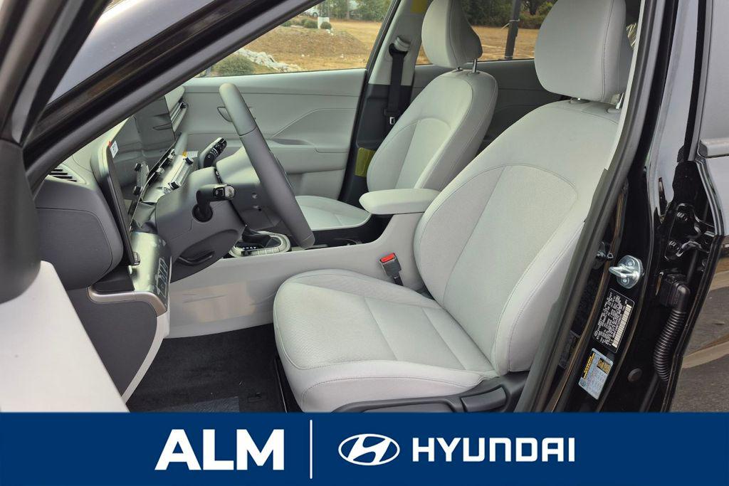 New 2026 Gray HYUNDAI SEL Sport FWD image 14