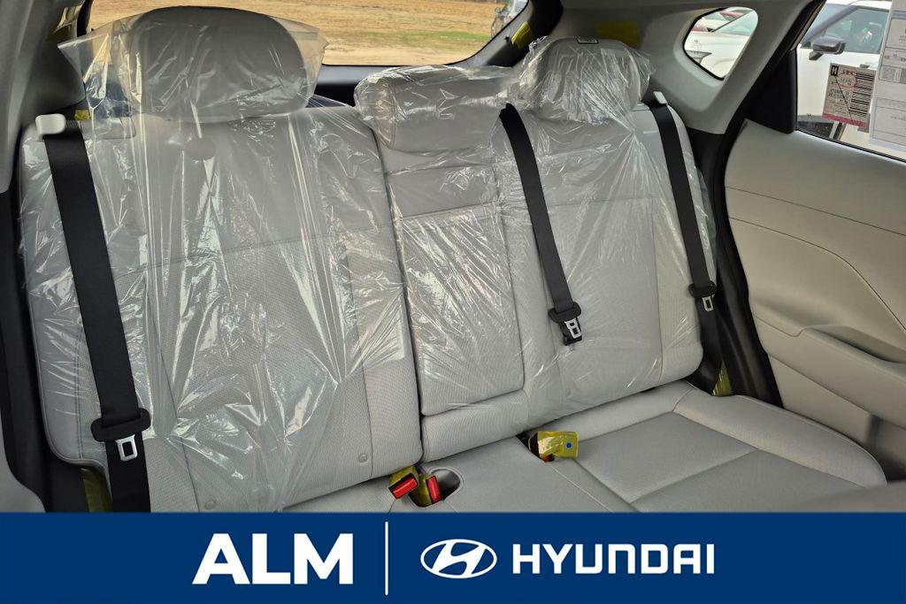 New 2026 Gray HYUNDAI SEL Sport FWD image 19