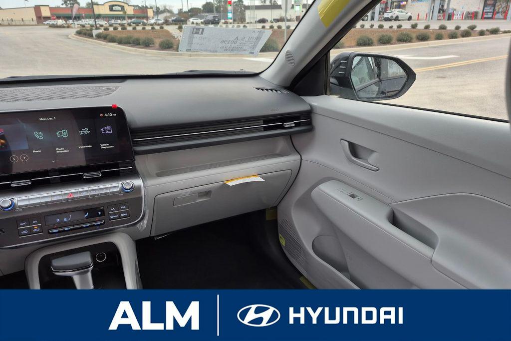 New 2026 Gray HYUNDAI SEL Sport FWD image 21