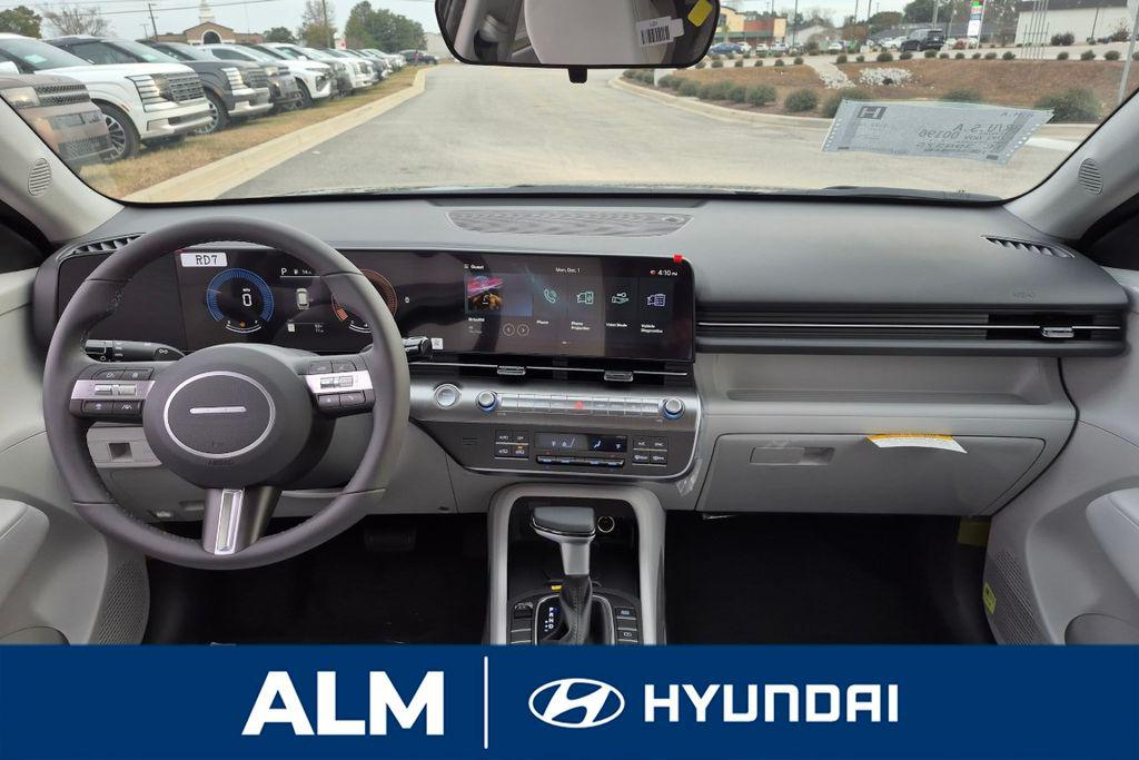 New 2026 Gray HYUNDAI SEL Sport FWD image 22