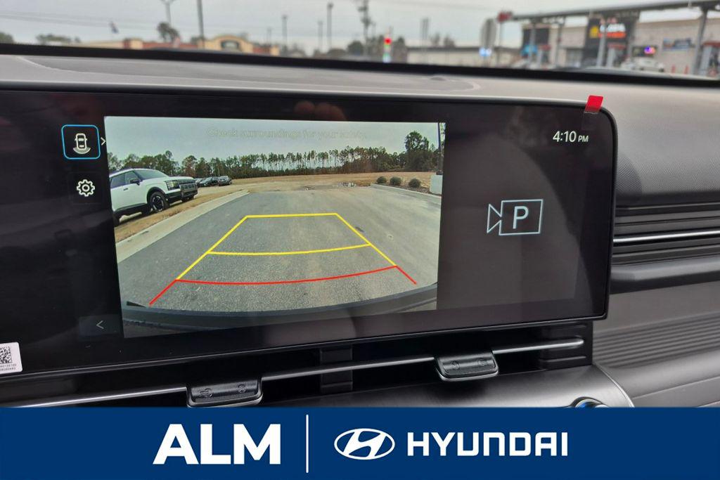 New 2026 Gray HYUNDAI SEL Sport FWD image 24