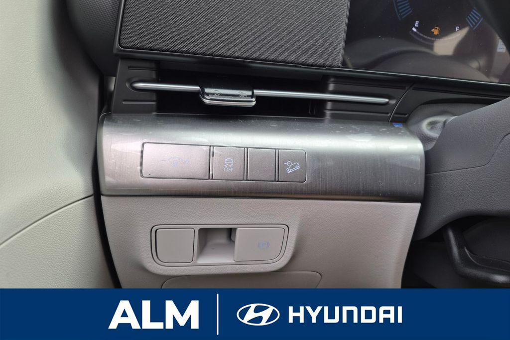 New 2026 Gray HYUNDAI SEL Sport FWD image 30