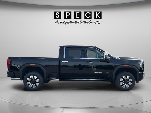 2026 GMC Sierra 2500HD Crew Cab, Standard Bed, Denali, 4WD