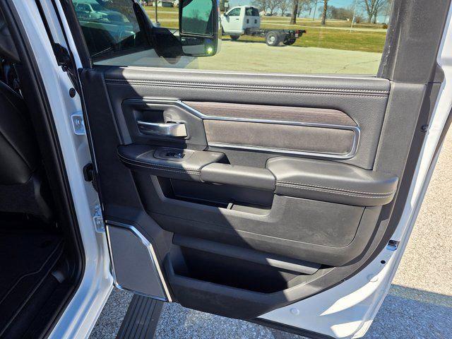 2026 Ram 2500 Laramie Crew Cab 4x4 8' Box