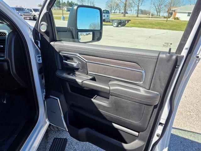 2026 Ram 2500 Laramie Crew Cab 4x4 8' Box