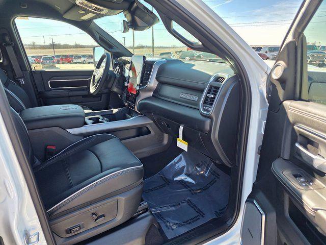 2026 Ram 2500 Laramie Crew Cab 4x4 8' Box