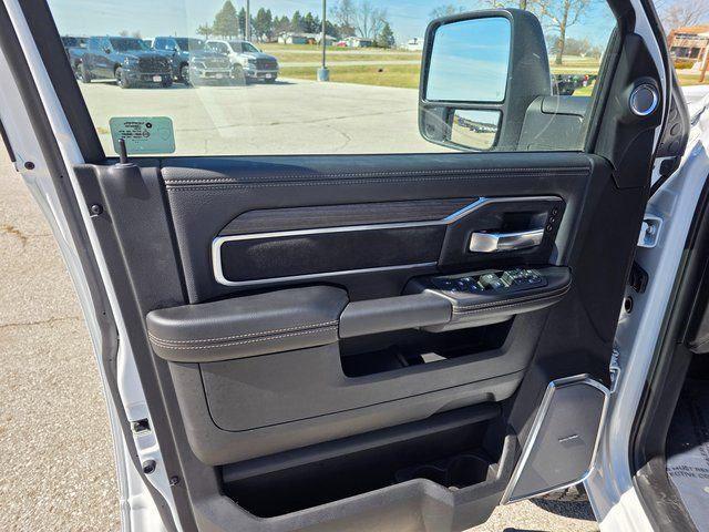 2026 Ram 2500 Laramie Crew Cab 4x4 8' Box