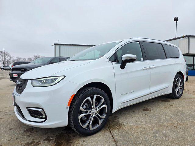 2026 Chrysler Pacifica Pinnacle AWD