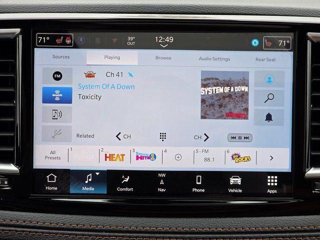 2026 Chrysler Pacifica Pinnacle AWD