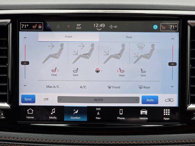 2026 Chrysler Pacifica Pinnacle AWD