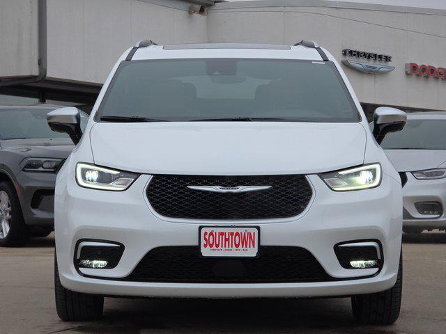 2026 Chrysler Pacifica Pinnacle AWD