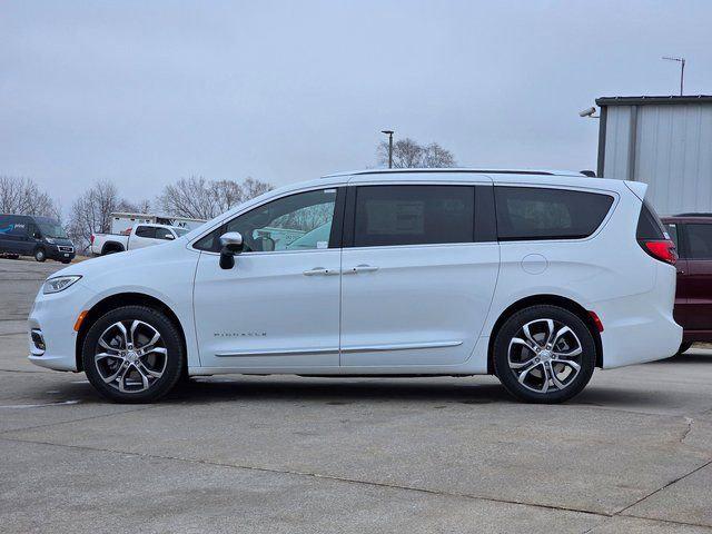 2026 Chrysler Pacifica Pinnacle AWD