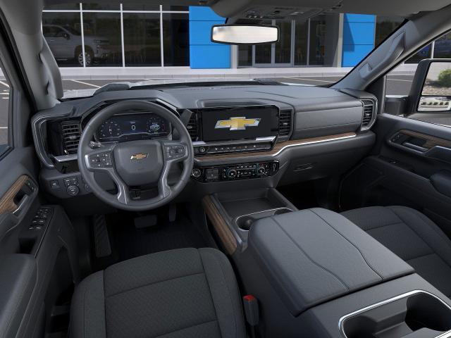 2026 Chevrolet Silverado 3500HD Crew Cab, Long Bed, LT Dual Rear Wheel, RWD