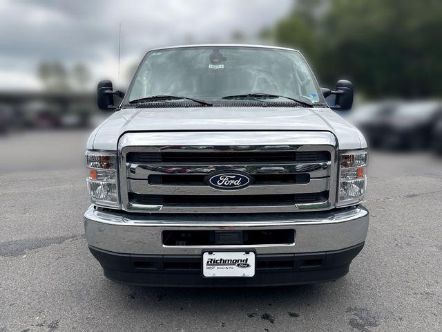 2026 Ford E-350 Cutaway Base