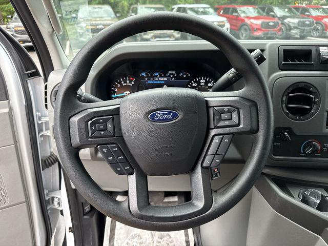 2026 Ford E-350 Cutaway Base