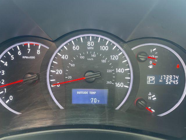 2011 Nissan Quest S