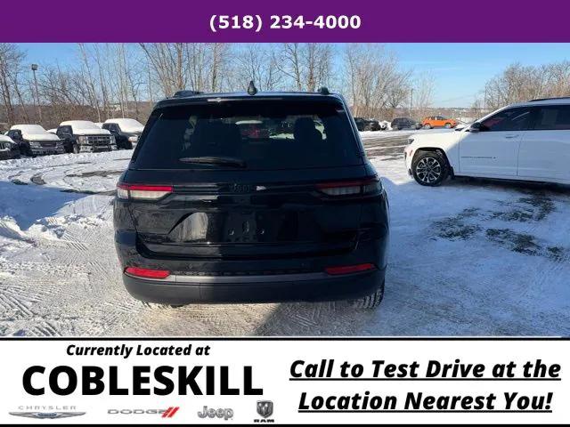 2026 Jeep Grand Cherokee Altitude 4x4