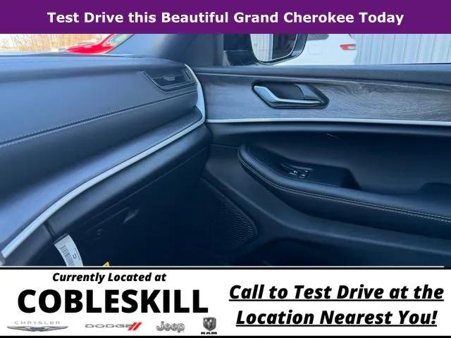 2026 Jeep Grand Cherokee Altitude 4x4