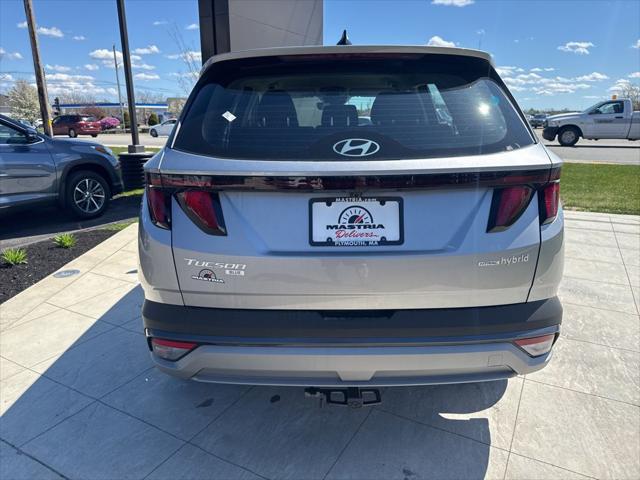 2026 Hyundai Tucson Hybrid Blue SE