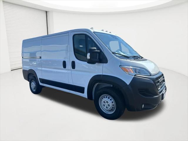 2024 Ram ProMaster Cargo Van Tradesman Low Roof 136" WB w/Pass Seat