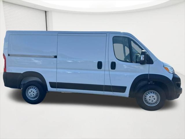 2024 Ram ProMaster Cargo Van Tradesman Low Roof 136" WB w/Pass Seat