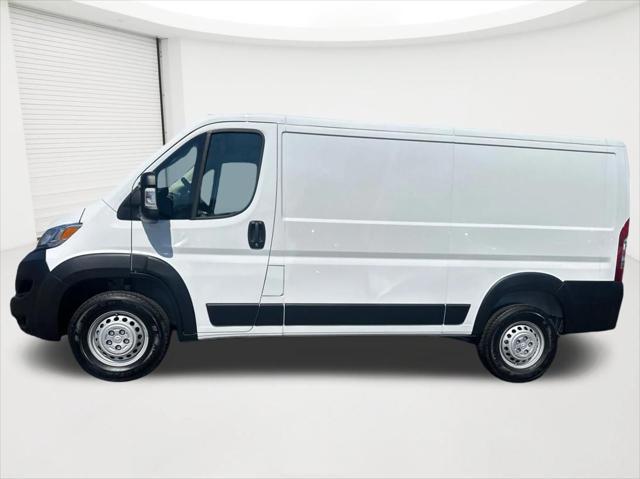 2024 Ram ProMaster Cargo Van Tradesman Low Roof 136" WB w/Pass Seat