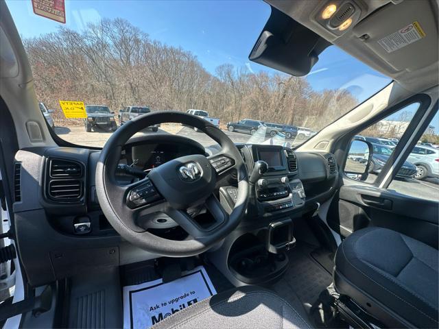 2024 Ram ProMaster Cargo Van Tradesman Low Roof 136" WB w/Pass Seat