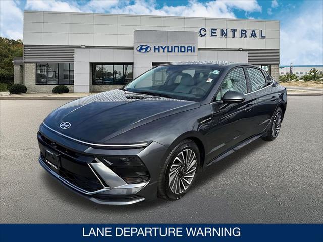 2025 Hyundai Sonata Hybrid Limited