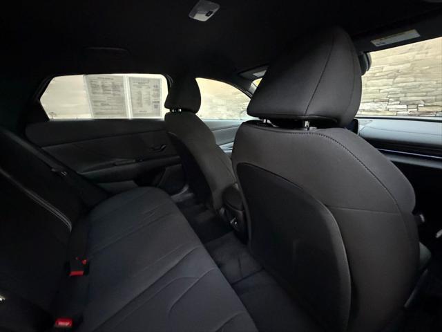 2025 Hyundai Elantra Hybrid SEL Sport