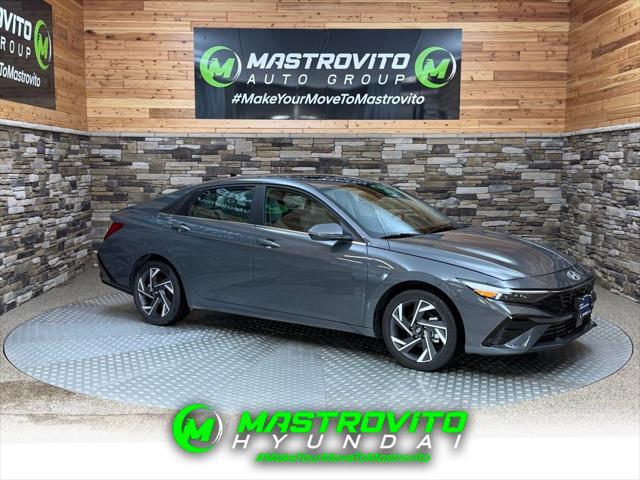 2025 Hyundai Elantra Hybrid Limited for sale in YORKVILLE, NY