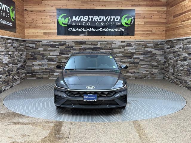 2025 Hyundai Elantra Hybrid SEL Sport