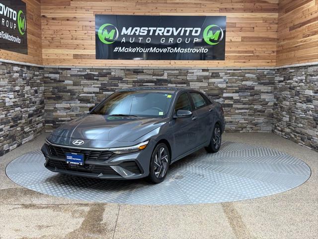 2025 Hyundai Elantra Hybrid SEL Sport
