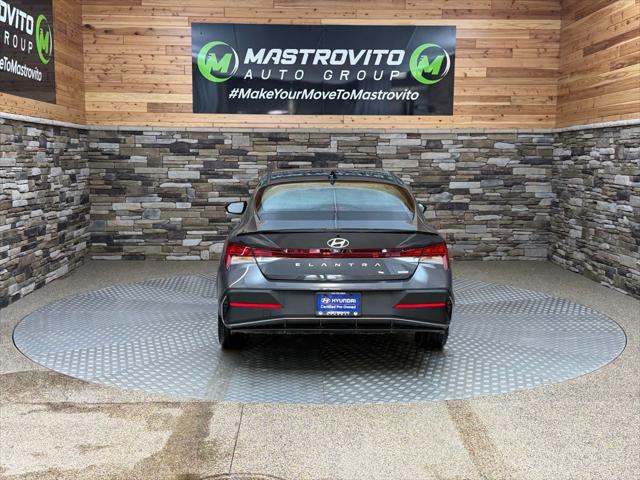 2025 Hyundai Elantra Hybrid SEL Sport