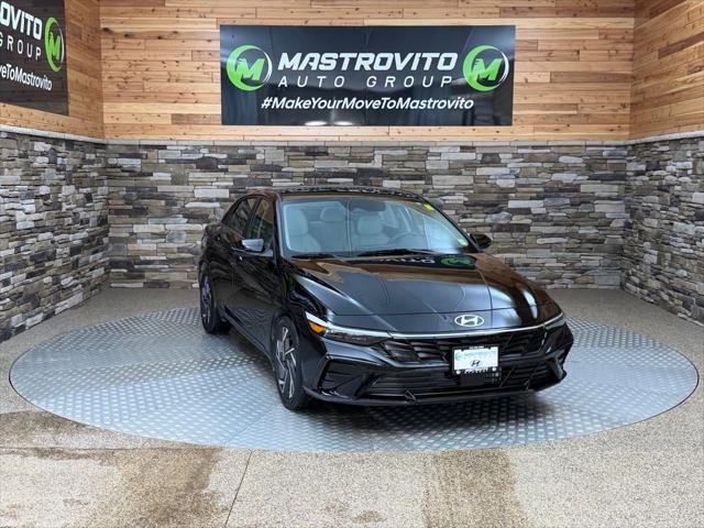 2025 Hyundai Elantra Hybrid Limited