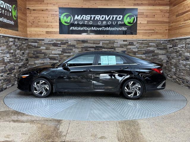 2025 Hyundai Elantra Hybrid Limited
