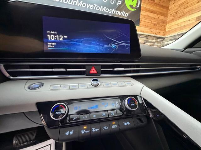 2025 Hyundai Elantra Hybrid Limited