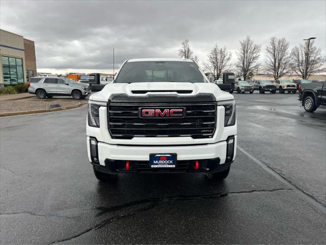 2024 GMC Sierra 2500HD 4WD Crew Cab Standard Bed AT4