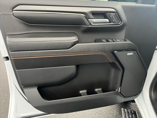 2024 GMC Sierra 2500HD 4WD Crew Cab Standard Bed AT4