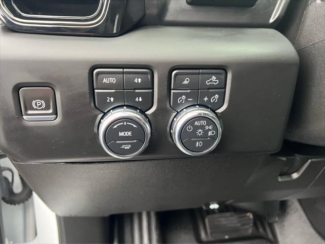 2024 GMC Sierra 2500HD 4WD Crew Cab Standard Bed AT4