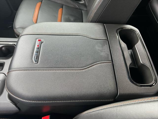 2024 GMC Sierra 2500HD 4WD Crew Cab Standard Bed AT4