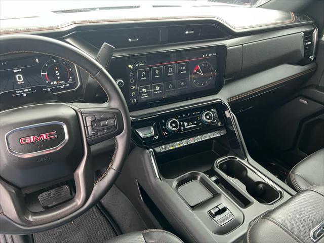 2024 GMC Sierra 2500HD 4WD Crew Cab Standard Bed AT4