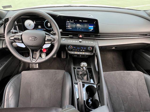 2026 Hyundai Elantra Base