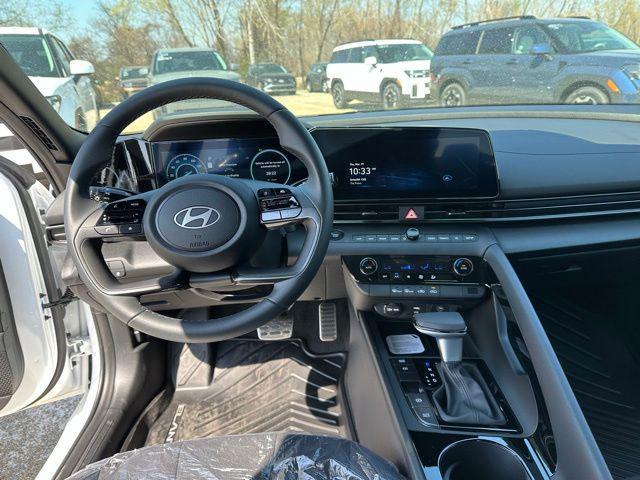 2026 Hyundai Elantra Hybrid SEL Sport