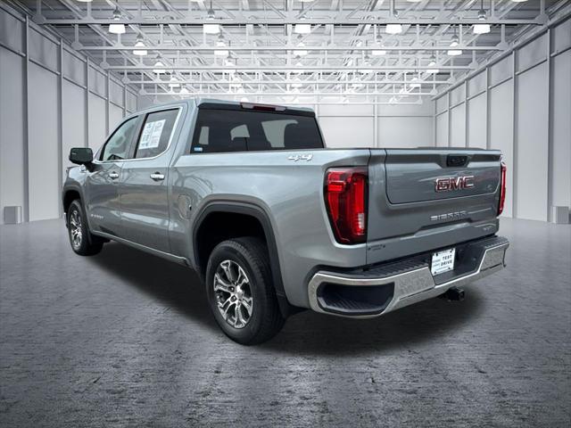 2025 GMC Sierra 1500 4WD Crew Cab Short Box SLT