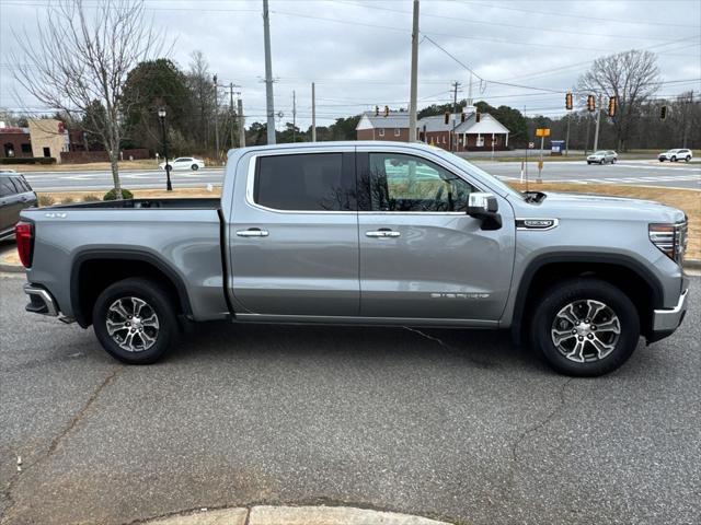 2025 GMC Sierra 1500 4WD Crew Cab Short Box SLT