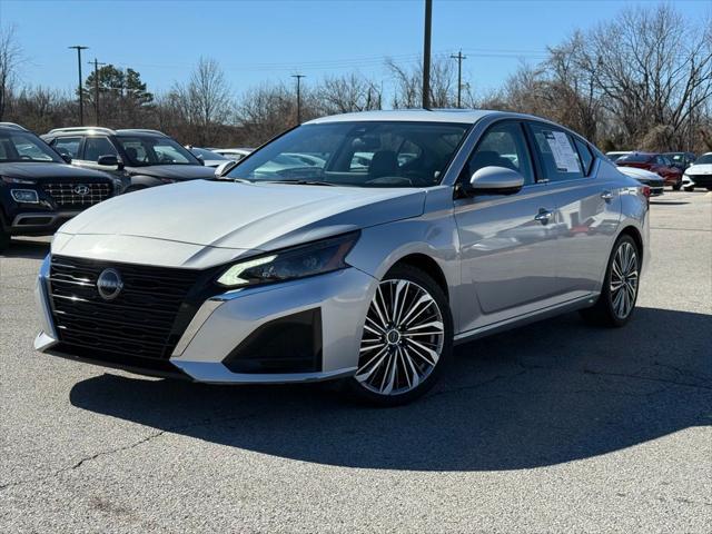 2023 Nissan Altima SL FWD