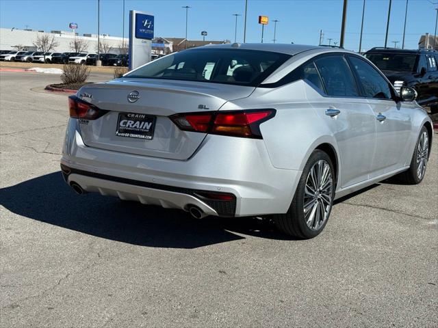 2023 Nissan Altima SL FWD