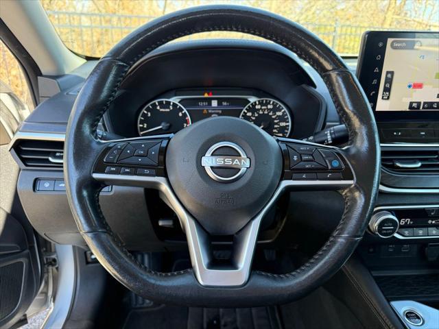 2023 Nissan Altima SL FWD